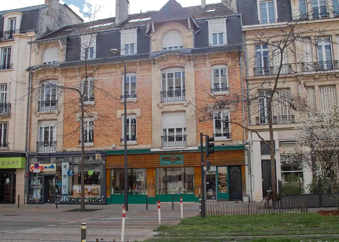 Rare! Magnifique Appartement - Vue Cathedrale